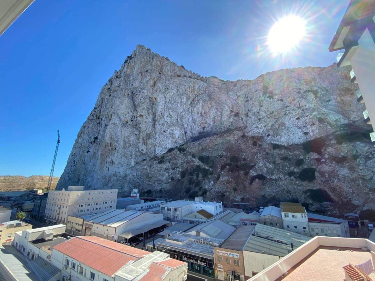 Holiday Studio Apartment Near The Beach And City Centre Gibraltar Exterior foto